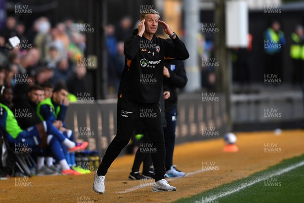 011125 - Newport County v Gillingham - FA Cup First Round - Newport County Manager, David Hughes
