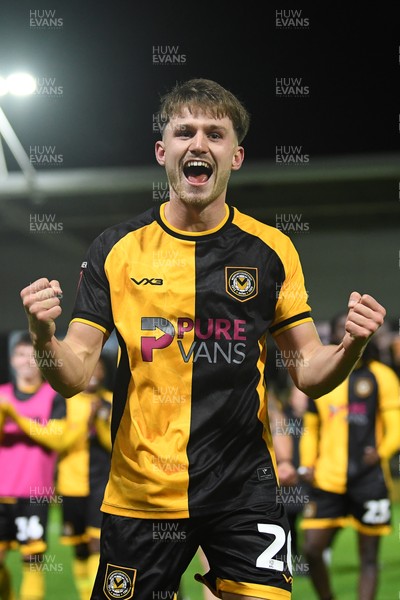 011125 - Newport County v Gillingham - FA Cup First Round - Ben Lloyd of Newport County celebrates after scoring the winning penalty