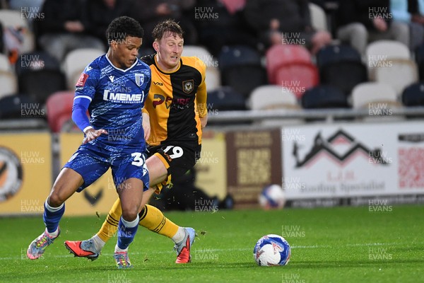 011125 - Newport County v Gillingham - FA Cup First Round - Ged Garner of Newport County