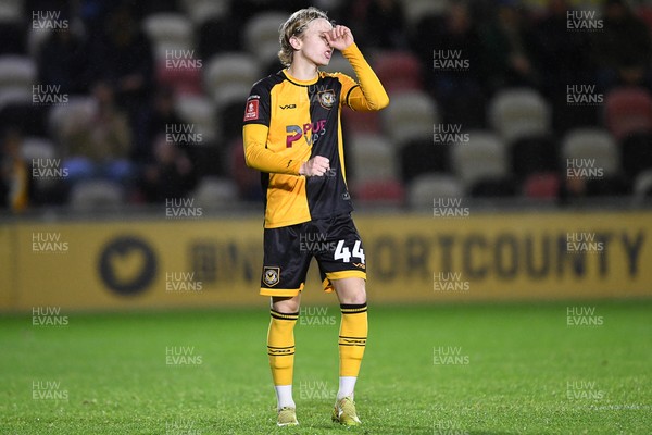 011125 - Newport County v Gillingham - FA Cup First Round - Sam Braybrooke of Newport County misses his penalty