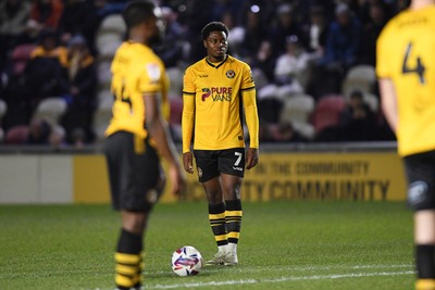 040325 - Newport County v Gillingham - Sky Bet League 2 - Bobby Kamwa of Newport County scores the first goal of the game from a free kick