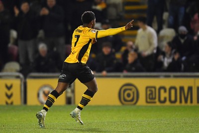 040325 - Newport County v Gillingham - Sky Bet League 2 - Bobby Kamwa of Newport County scores the first goal of the game from a free kick