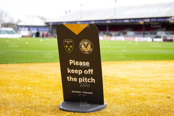 170224 - Newport County v Gillingham - Sky Bet League 2 - Keep off the pitch sign ahead of the match