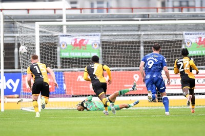 200925 - Newport County v Gillingham - Sky Bet League 2 - Bradley Dack of Gillingham celebrates scoring a goal
