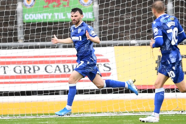 200925 - Newport County v Gillingham - Sky Bet League 2 - Jonny Smith of Gillingham celebrates scoring a goal