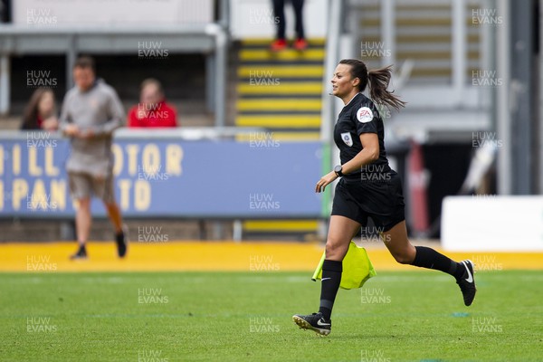 030922 - Newport County v Grimsby Town - Sky Bet League 2 - Assistant Referee Lisa Rashid during half time