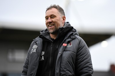 070226 - Newport County v Grimsby Town - Sky Bet League 2 - David Artell, Grimsby Manager