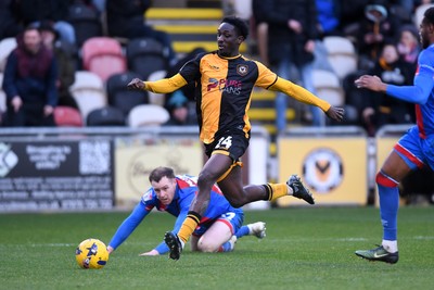 070226 - Newport County v Grimsby Town - Sky Bet League 2 - Nathan Opoku of Newport County runs in on goal