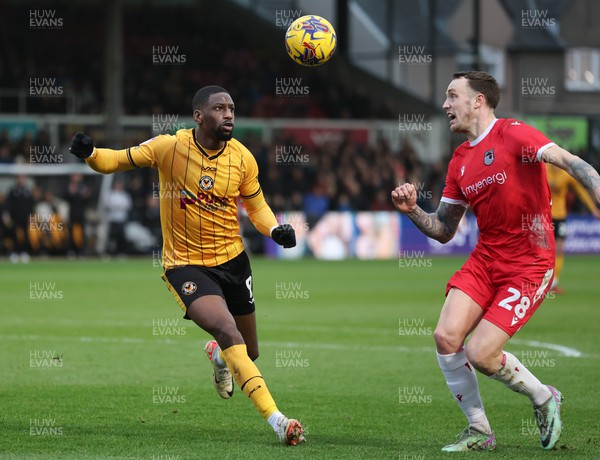161223 - Newport County v Grimsby Town, EFL Sky Bet League 2 - Omar Bogle of Newport County and Toby Mullarkey of Grimsby compete for the ball