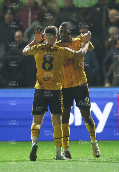 161223 - Newport County v Grimsby Town, EFL Sky Bet League 2 - Omar Bogle of Newport County celebrate with Bryn Morris of Newport County after scoring goal