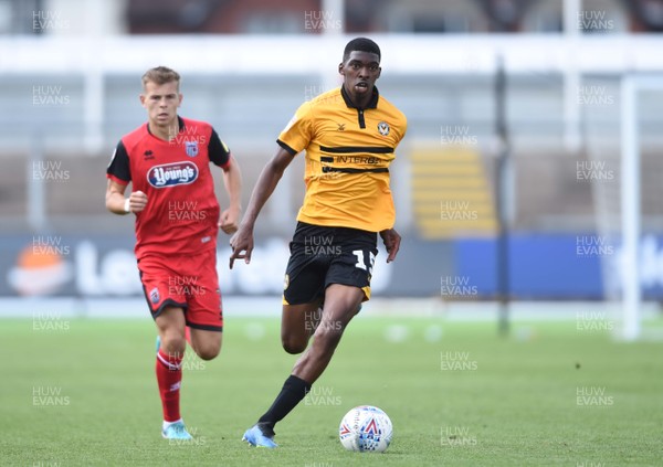 250818 - Newport County v Grimsby Town - SkyBet League 2 - Tyreeq Bakinson of Newport County gets into space