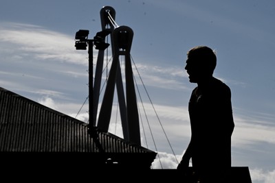 260926 - Newport County v Grimsby Town - Sky Bet League 2 - Newport players warm up before the match
