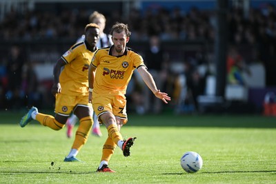 260926 - Newport County v Grimsby Town - Sky Bet League 2 - Christian Doidge of Newport County scores the first goal of the game