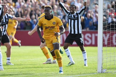 260926 - Newport County v Grimsby Town - Sky Bet League 2 - Shaquille Gwengwe of Newport County scores a goal
