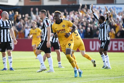 260926 - Newport County v Grimsby Town - Sky Bet League 2 - Shaquille Gwengwe of Newport County scores a goal