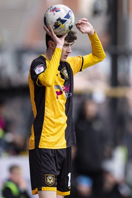 110426 - Newport County v Harrogate Town - Sky Bet League 2 - Joe Thomas of Newport County takes a throw in