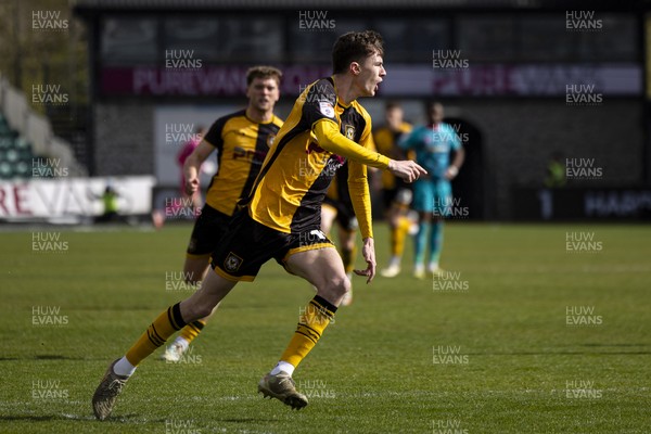 110426 - Newport County v Harrogate Town - Sky Bet League 2 - Joe Thomas of Newport County celebrates scoring his sides second goal