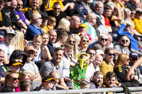 150423 - Newport County v Hartlepool United - Sky Bet League 2 - Newport County fans in attendance 