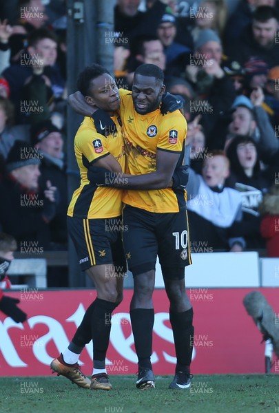 070118 - Newport County v Leeds United, Emirates FA Cup Round 3 - Shawn McCoulsky of Newport County celebrates with Frank Nouble of Newport County after scoring the winning goal