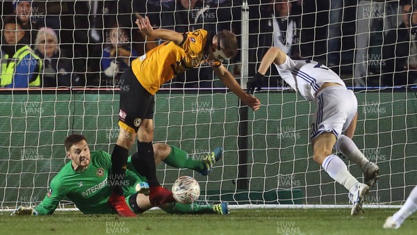 060119 - Newport County v Leicester City - FA Cup 3rd Round - Mickey Demetriou of Newport County saves a shot from Shinji Okazaki of Leicester