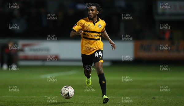 060119 - Newport County v Leicester City - FA Cup 3rd Round - Vashon Neufville of Newport County
