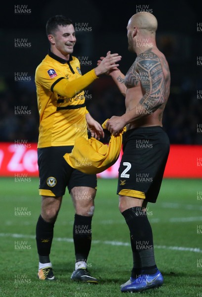 060119 - Newport County v Leicester City - FA Cup 3rd Round - Padraig Amond of Newport County celebrates with David Pipe at full time