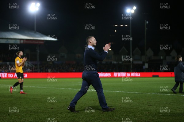 060119 - Newport County v Leicester City - FA Cup 3rd Round - Newport County Manager Michael Flynn thanks fans at full time