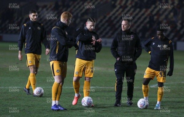 210120 - Newport County v Leicester City U21s, EFL Leasingcom Trophy Quarter-Final - Newport County manager Michael Flynn chats with his players as it announced that the match is postponed due to a frozen pitch just 20 minutes before it was due to start
