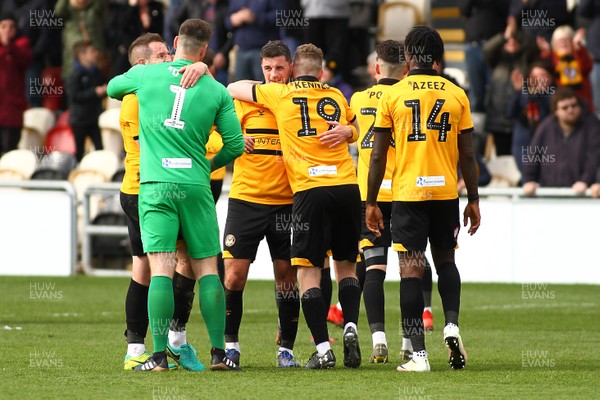 270419 Newport County v Lincoln City - Sky Bet League 2 - Players of Newport County celebrate at full time 