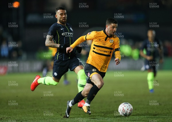 160219 - Newport County v Manchester City, FA Cup Fifth Round - Padraig Amond of Newport County races forward