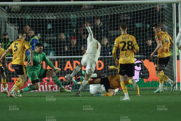 280124 - Newport County v Manchester United, FA Cup Fourth Round - Rasmus Hojlund of Manchester United shoots to score United’s fourth goal