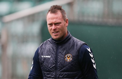 Newport County v Mansfield Town 031020