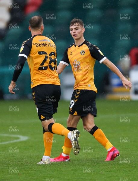 031020 - Newport County v Mansfield Town, Sky Bet League 2 - Scott Twine of Newport County is congratulated by Mickey Demetriou of Newport County after scoring goal to level the score