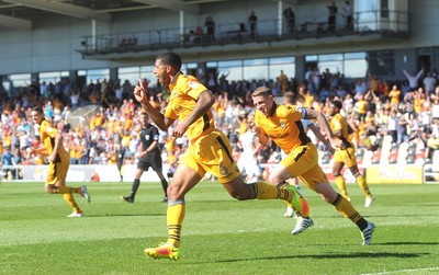 060816 - Newport County v Mansfield Town - Sky Bet League 2 -Joss Labadie of Newport County celebrates his goal