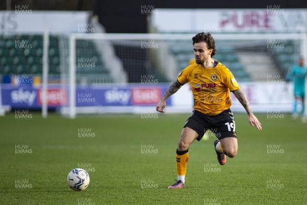 190222 - Newport County v Mansfield Town - Sky Bet League 2 - Dom Telford of Newport County in action