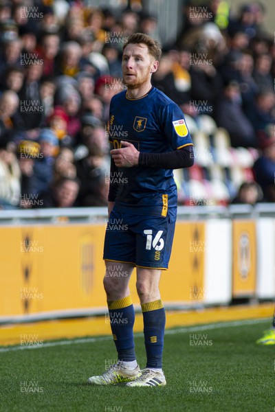 190222 - Newport County v Mansfield Town - Sky Bet League 2 - Stephen Quinn of Mansfield Town in action