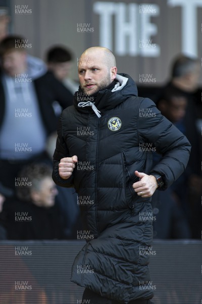 190222 - Newport County v Mansfield Town - Sky Bet League 2 - Newport County manager James Rowberry during half time