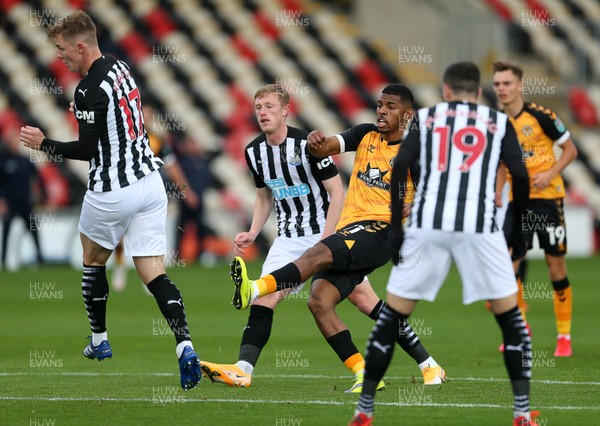 300920 - Newport County v Newcastle United - Carabao Cup - Tristan Abrahams of Newport County slots the ball through the defence to score a goal