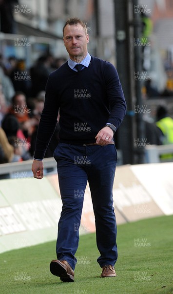 170218 - Newport County v Notts County - Sky Bet League 2 -  Newport County manager Mike Flynn