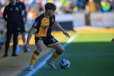 250426 - Newport County v Oldham Athletic - Sky Bet League 2 - Ben Lloyd of Newport County