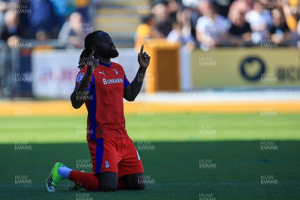 250426 - Newport County v Oldham Athletic - Sky Bet League 2 - Dynel Simeu of Oldham Athletic celebrates after scoring
