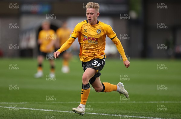 310821 - Newport County v Plymouth Argyle - Papa Johns Trophy - Ollie Cooper of Newport County