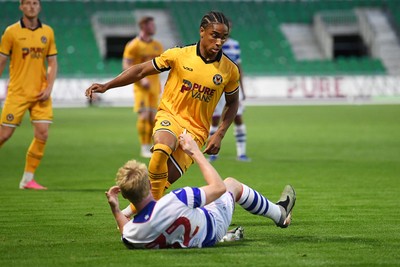 280726 - Newport County v Reading - Preseason Friendly - Moses Alexander-Walker is challenged by Paddy Lane of Reading