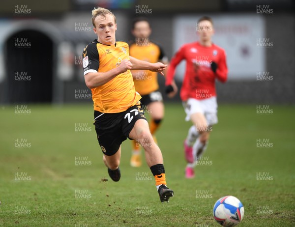 160121 - Newport County v Salford City - SkyBet League 2 - Jake Scrimshaw of Newport County