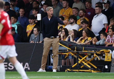 190825 - Newport County v Salford City - SkyBet League Two - Newport County Manager David Hughes 