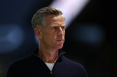 190825 - Newport County v Salford City - SkyBet League Two - Newport County Manager David Hughes 