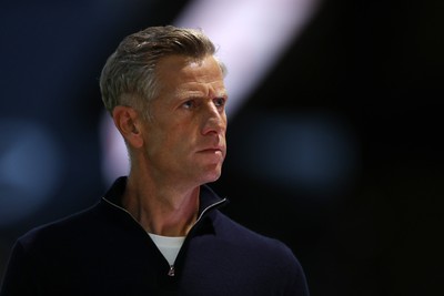 190825 - Newport County v Salford City - SkyBet League Two - Newport County Manager David Hughes 