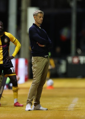 190825 - Newport County v Salford City - SkyBet League Two - Newport County Manager David Hughes 