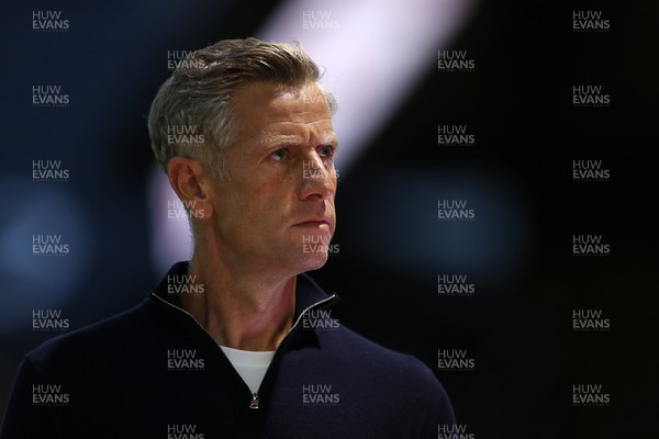 190825 - Newport County v Salford City - SkyBet League Two - Newport County Manager David Hughes 
