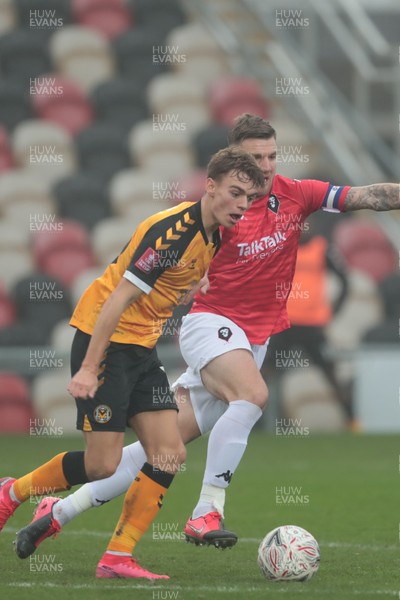 281120 - Newport County v Salford City - FA Cup Second Round - Scott Twine of Newport County heads for the Salford goal